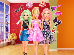 Pick out dazzling earrings, put a bow. Fashion Show Dress Up Games For Girl