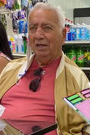 Heartfelt prayers to David Poppino for the loss of his father <3