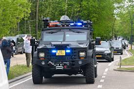 Guard ) is the counterterrorism response unit of german federal police (bundespolizei), considered one of the most efficient in the world. Veel Aanzien En Een Aura Van Onoverwinnelijkheid De Duitse Gazet Van Antwerpen Mobile