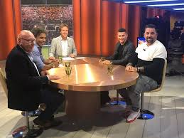 Deze pagina verzamelt alle filmpjes van 62 jaar betaald voetbal, de. Vitesse Nu Op Npo 1 Nos Studio Voetbal Een Facebook