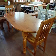 Designer linda ruderman prepared for large family gatherings with a custom banquette. Dining Table And Chairs Elmswood Furniture