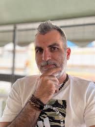 Earth, but with coastline data rounded to the nearest latitude/longitude