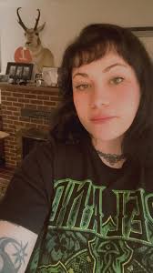 Admiration for a Celebrity and Hair Styling Discussion