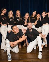 Pura Nights Salsa & Bachata Mondays in CHISWICK🥳 with 3 LEVELS of dance  classes every , absolute beginners are very welcome 🫶 Doors open at 7:15  PM 💃🕺 Dance classes at 7:30-