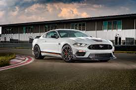 Équiper et obtenir un prix. 2021 Ford Mustang Review Pricing And Specs