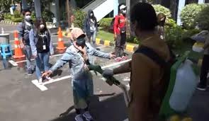 Daftar isi sejarah dokumen daftar distrlbusi dan notasi ruang lingkup. Usai Karantina Di Asrama Haji Sukolilo 5 038 Pekerja Migran Sudah Dipulangkan Bagian 1