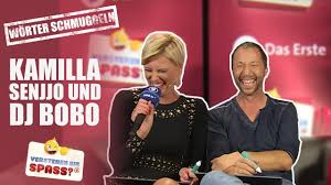 Wie tickt sie selbst privat? Kamilla Senjo Barfuss By Moderatorinnen Tv