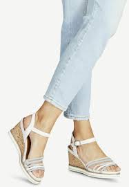 Maybe you would like to learn more about one of these? Tamaris Keilsandalette White Lea Comb Weiss Zalando De