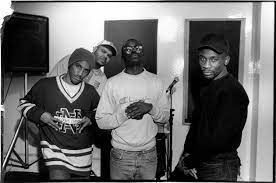 Chaque génération d'adultes qui arrive sur le marché de la lecture lit, pour ses loisirs, moins que la précédente. Ministere A M E R Plus Vite Que Les Balles Lyrics Genius Lyrics