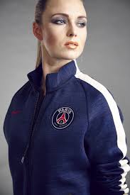 They compete in ligue 1, the top division of french football. Paris Sg Jerseys Psg Jersey Ibrahimovic Cavani Name And Number Kits Esporte Moda Estilo