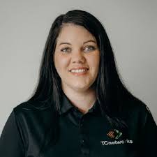 Lacey Tyson's Instagram, Twitter & Facebook