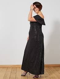 Circa il 11% sono gonne e abiti taglie forti, 10% sono abiti casual, e 1% sono abbigliamento da fitness e yoga. Saldi Abiti Da Sera Per Donne Curvy Taglie Forti Donna Nero Kiabi