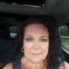 Regina Bullock's Instagram, Twitter & Facebook