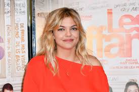 Stream tracks and playlists from louane on your desktop or mobile device. Louane Attendrait Son Premier Enfant Libelle Mama