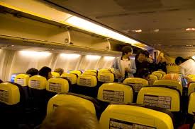 «les mesures de sécurité de la police ont pris fin sans qu'aucun. Ryanair