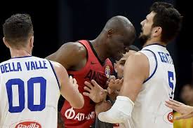 The robot hit 2,020 free throws in six hours and 35 minutes ― stopping at that figure in a nod to the upcoming tokyo olympics. Headbutt Storm As Italy Thrash Angola At Basketball World Cup