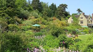 Garten der wörter ist ein puzzlel für android, in dem wir alle wörter finden müssen, indem wir alle buchstaben, die auf dem brett sind, zusammenfügen. Anwesen Gravetye Manor Schmaler Grat Der Wilden Schonheit