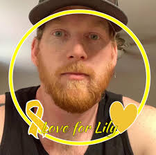 Anyone else completely sick of Collinsworth and his ridiculous commentary?