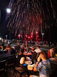Au Bord De L Eau Cagnes Sur Mer Restaurant Avis Numero De Telephone Photos Tripadvisor