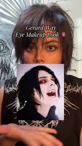 How to Do Gerard Way Makeup