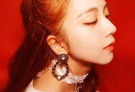 Jonghyun passed away on december 18, 2017. Jisoo Hast The Best Nose And Side Profile In Existence Blackpink Video Blackpink Jisoo Blackpink