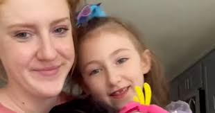 8-year-old Who Lost Mom To Brain Cancer Gets Epic Birthday Surprise From  Community