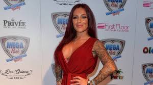 Julia jasmine played in 2016 in the music video all new from sebastian hämer with. Julia Jasmin Ruhle