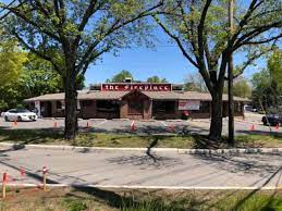 Good food fast, not fast food the fireplace, at the juncture of route 17 and ridgewood avenue in paramus, has been a. Iconic Paramus Burger Joint The Fireplace Closes Paramus Daily Voice