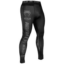 Choosing the best yoga pants is now easy with our comprehensive buyer's guide. Venum Logos Legging Spats Tights Black On Black Fightwear Shop Europe