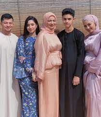 10 februari 1989 asal kelahiran : Biodata Noor Kartini Noor Mohamed Ibu Pelakon Neelofa Iluminasi