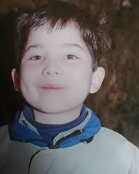 Abro hilo. Cómo erais de peques? 🩵