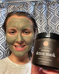 Congratulations to Tara Droske for winning: 💝HAIR SPRITZ 💝 LASH SERUM 💝  RELAX DROPS 💝 RELAX BATH BOMB 💝 DETOX MASK Reach out to customer service  to claim your prize! info@rowecasaorganics.com WE