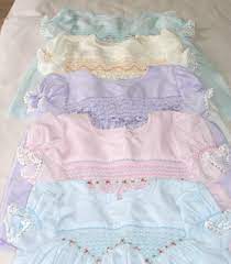 Smocked Baby Clothes Images Pesquisa Google Newborn Smocked Dress Smocked Baby Dresses Smocked Baby Clothes