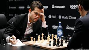 Classical, noa variation, 5.cxd5 exd5 6.bg5 h6 7.bh4 c5 World Chess Championship What S Wrong With Magnus Carlsen Sports German Football And Major International Sports News Dw 20 11 2018
