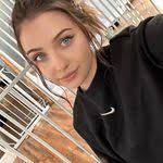 Deanne Browning's Instagram, Twitter & Facebook