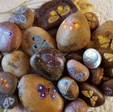 Pin By Cynthia Carnahan On Painted Rocks Easter Eggs Painted Rocks Easter