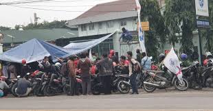 Seratusan Buruh Aksi Demo Di Pintu Pt Indomarco Adi Prima Tanjung Morawa Metro Online