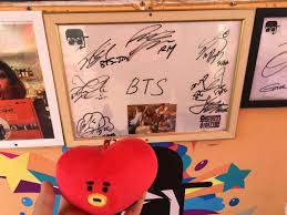 Phonographic copyright ℗ bighit music. ìŸˆê·¼ì½© On Twitter Yall Its Not Peanut Butter Ice Cream Its A Peanut Icecream And Its Famous Udo Island Food Seems Like Bts Members Went There Some Time Ago Becuz Their Autograph