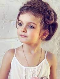 20 Short Hairstyles For Little Girls Askhairstyles Kids Hairstyles Simple Wedding Hairstyles Hair Styles