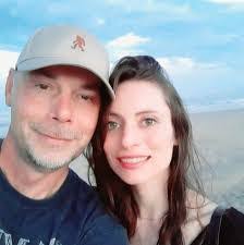 Dana Stell's Instagram, Twitter & Facebook