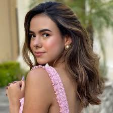 Victoria Bracamonte (victoriabracamo)