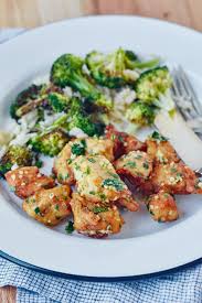 Easy ingredients 2 teaspoons fresh thyme leaves 1 teaspoon whole fennel seeds kosher salt and freshly ground black pepper 1/3 cup good olive oil 1 lemon. Ina Garten S Lemon Chicken Recipe The P K P Way Kitchn