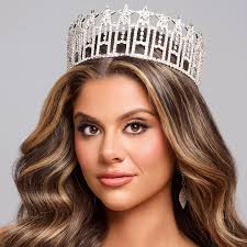 Loyola Nursing grad is new Miss Illinois USA: Loyola University Chicago