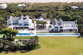 Official instagram account of tiger woods. Inside Tiger Woods 41million Florida Island Mansion With 100ft Swimming Pool And Four Hole Practice Area