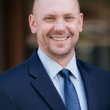 Doug Moreno's Instagram, Twitter & Facebook