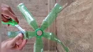 Selain unik, pohon natal ini tentunya ramah lingkungan sebab semuanya terbuat dari botol bekas dan hasilnya pun tak kalah. Cara Membuat Pohon Natal Dari Botol Sprite Most Wanted Cute766