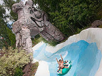 Skara sommarland is a summer park located 8 km east of skara. Attraktionen Und Fahrgeschafte Im Skara Sommarland Freizeitpark In Axvall