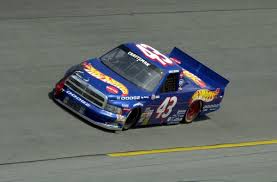 2000 nascar craftsman truck series , craftsman truck series 'nin altıncı sezonuydu, üçüncü en yüksek stok araba yarışı serisidir. Nascar Images Daytona International Speedway