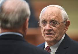 Alabama should expand Medicaid, retiring state senator says