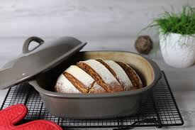 Konig Ludwig Kruste Aus Dem Ofenmeister Von Pampered Chef Brot Selber Backen Rezept Brot Backen Rezept Brot Backen Rezept Einfach